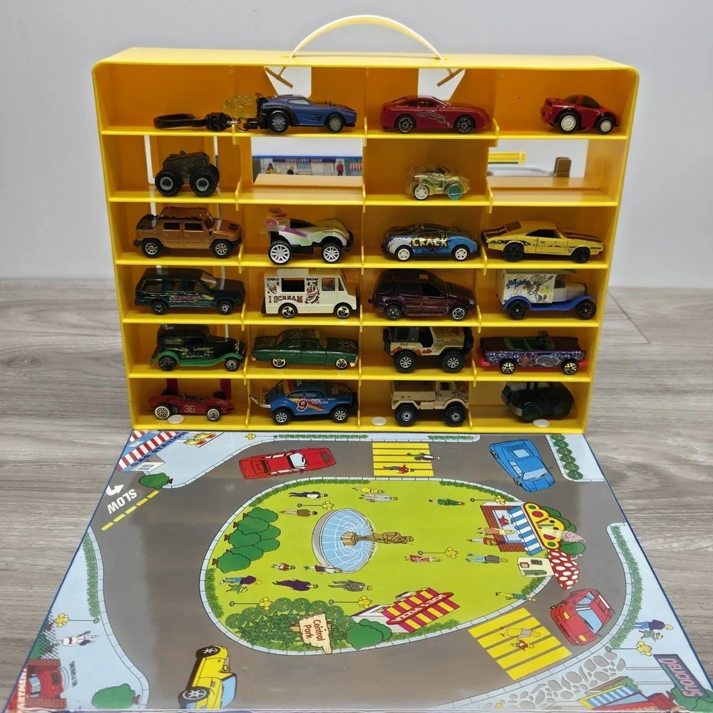 Vintage REALTOY Playset Car Carrying Case With 20 Mixed Cars Old/New - Rare